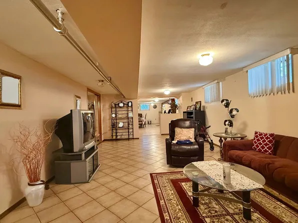 2049 71st Street image 19 of 19