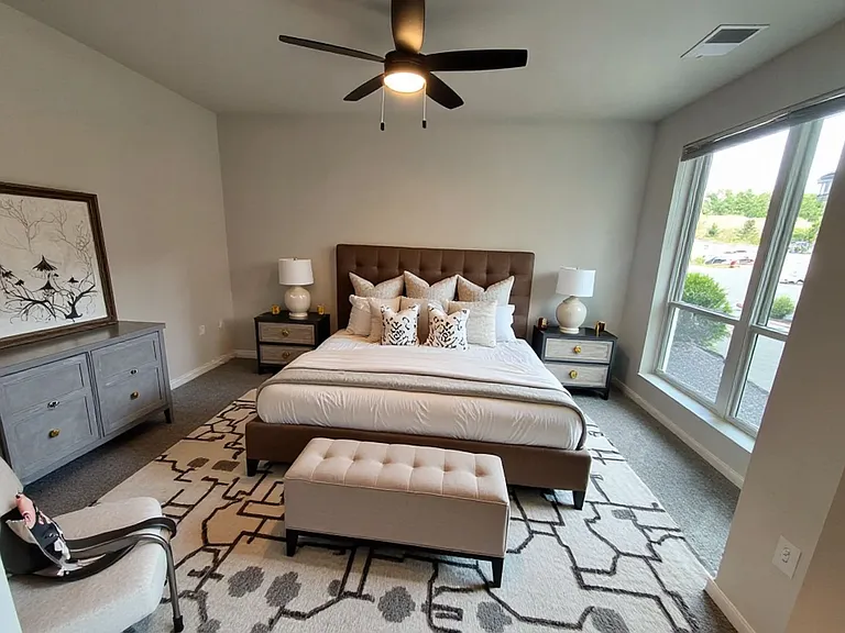 The Outlook Apartments — Photo 56