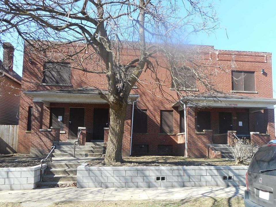 2nd image of 1123 Sidney St