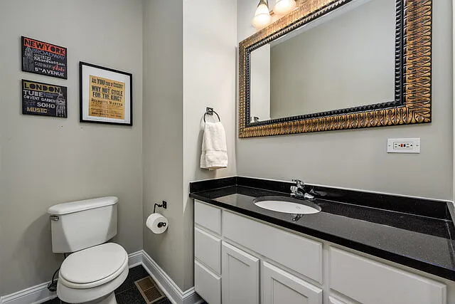 2512 W Thomas St #1 — Photo 15