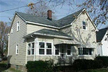 1st image of 417 6th St