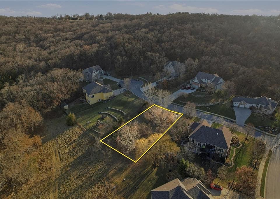 1st image of 1828 Edgewood Ct