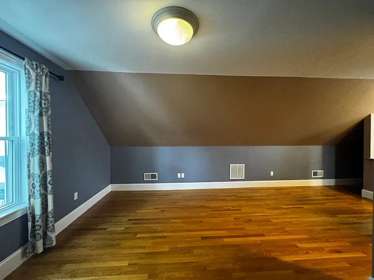 92 Alder St #2 — Photo 16