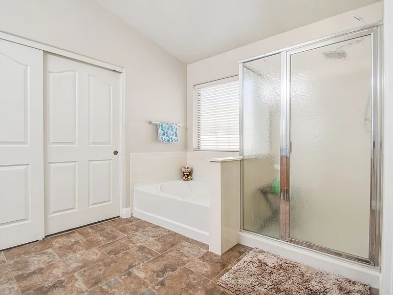 43205 W Roth Rd — Photo 20