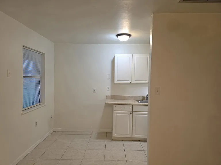 188 Cardinal Dr — Photo 8