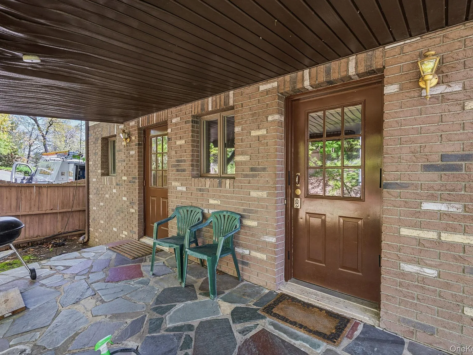 2 bed, 2.0 bath, 1000 sqft, $3,150 — Photo 2