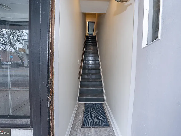 22 Ardmore Ave #2 — Photo 24