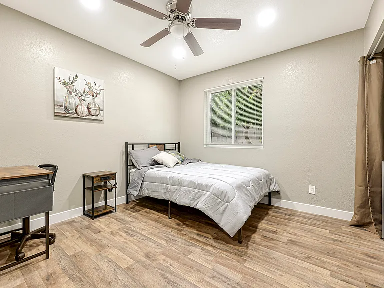 Bedroom 7 - View B