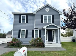 646 Laurel St, Fall River, MA 02721