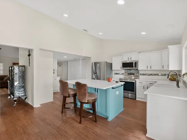 5801 Treese Cir, The Colony, TX 75056