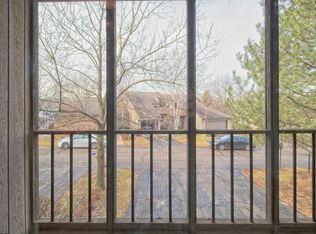 133 Ponwood Cir, Madison, WI 53717