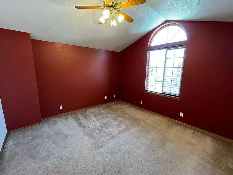 3109 NE Cromwell Ct — Photo 9