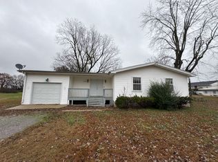 5770 Metropolis Lake Rd, West Paducah, KY 42086
