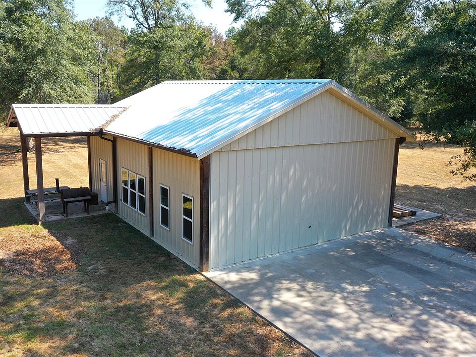 1st image of 251 Everitt Rd