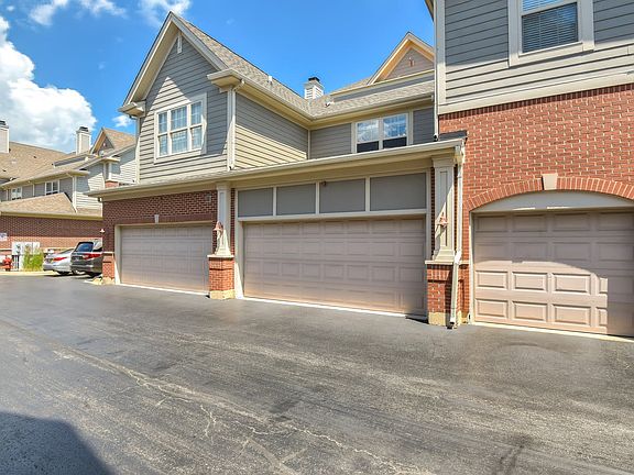 2nd image of 6255 Lincoln Ave #3-2
