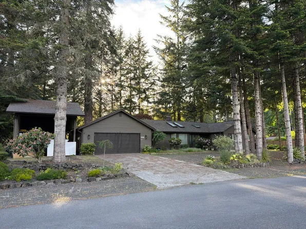 8707 Burns Dr SW, Olympia, WA 98512