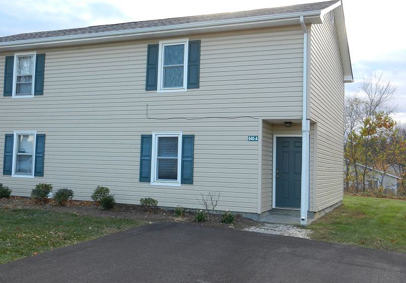 1st image of 540-A Village Ln