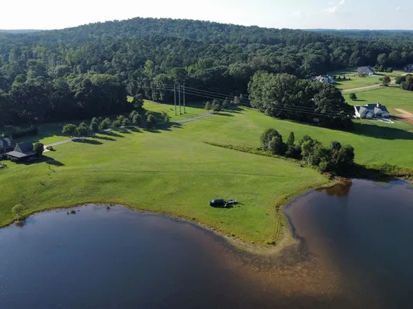 115 S Waters Edge Dr #10, Covington, GA 30014