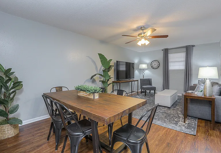8325 Lowell Ave #4 — Photo 15