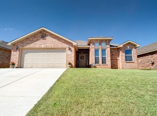 7020 97th St, Lubbock, TX 79424
