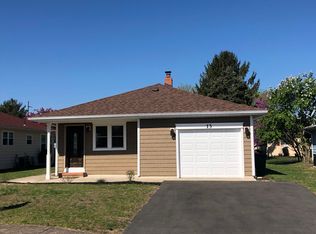 13 Elevthera St, Toms River, NJ 08757
