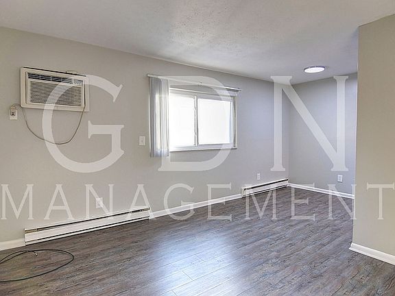 3rd image of 1077-1099 Frederick Dr #1097