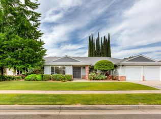 868 E Chennault Ave, Fresno, CA