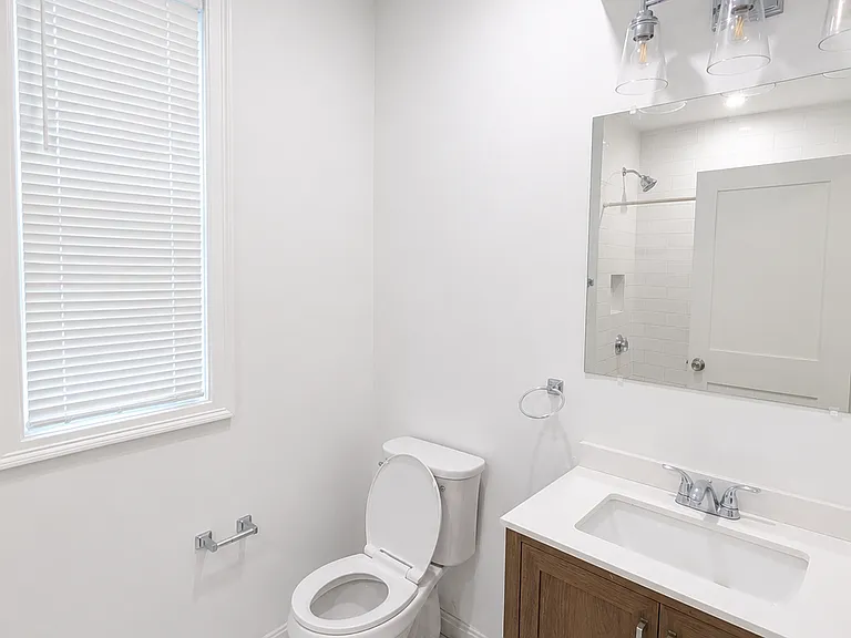 10 Kensington St #1 — Photo 8