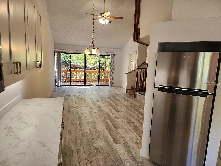 627 Glendevon Dr #627 — Photo 9