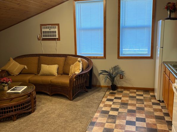 (undisclosed Address)