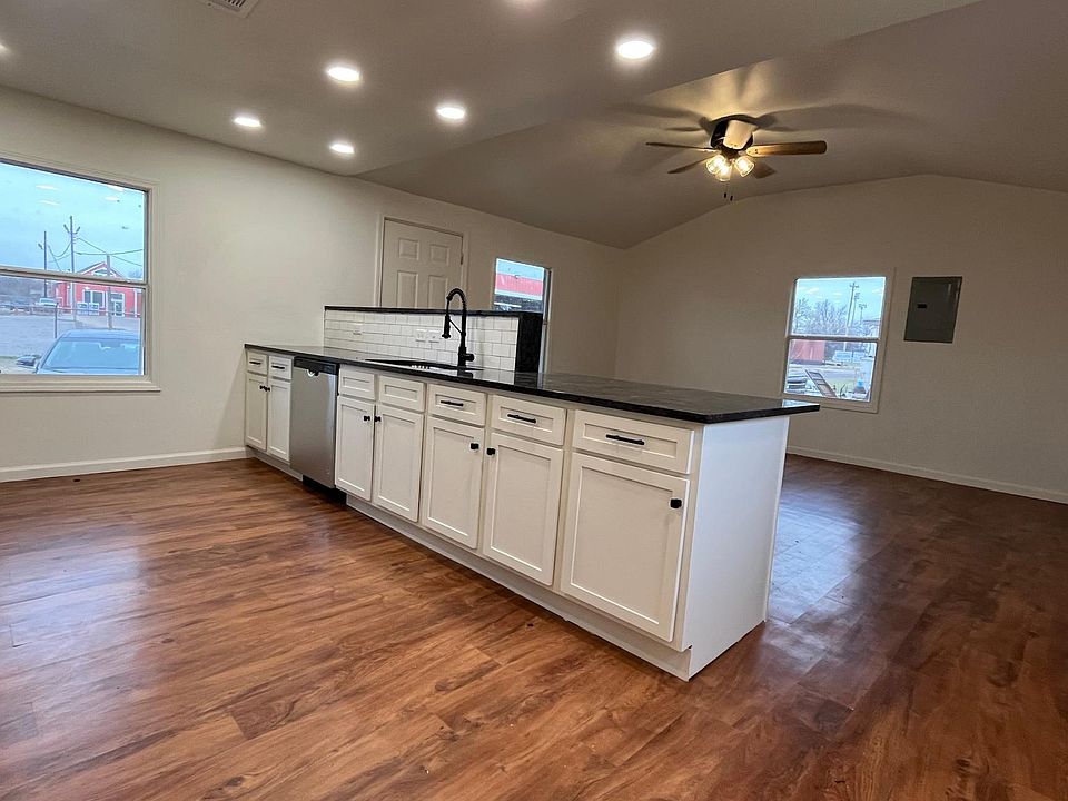 512 S Wentz St, Guthrie, OK 73044 Zillow