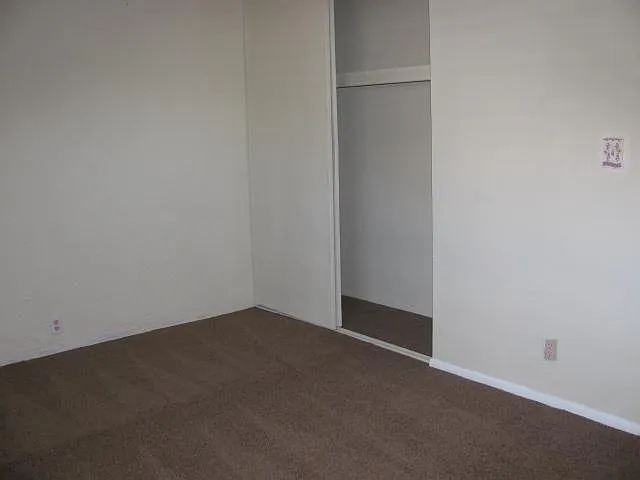 3230 E Pinchot Ave #12 — Photo 8