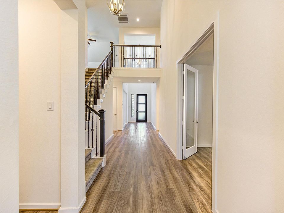 1st image of 7319 Perching Hawk Trl