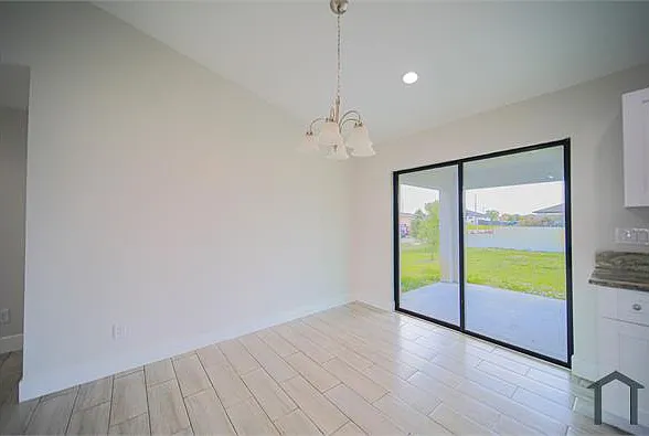 2601 43rd St SW — Photo 7