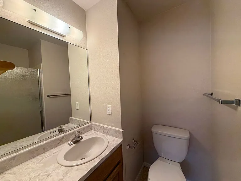 375 S Main St #8 — Photo 14