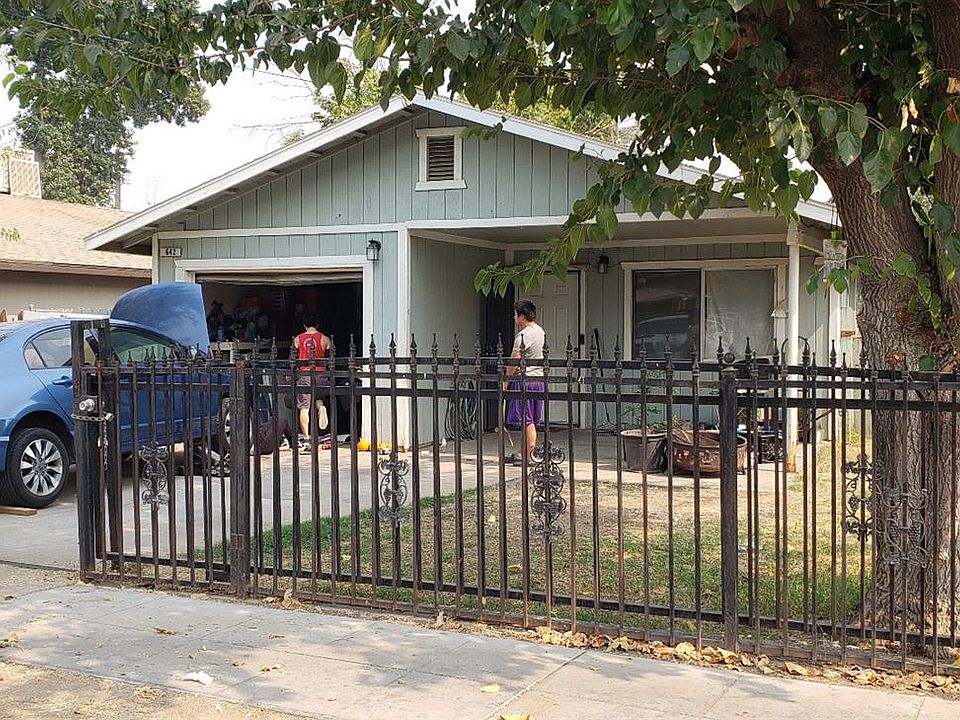 1st image of 642 N 4th St