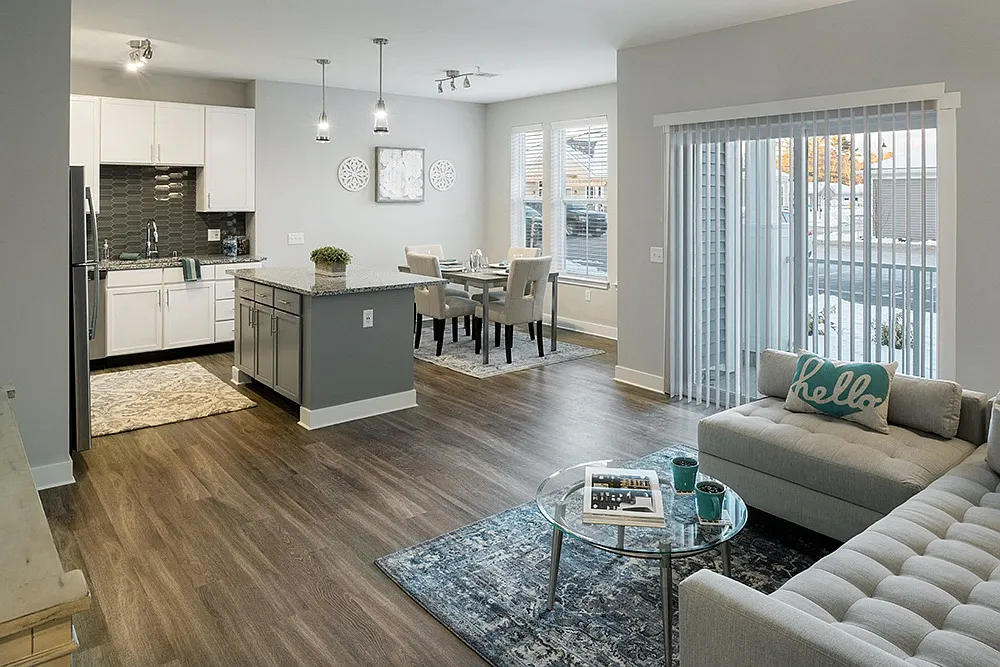The Beacon at Gateway Apartments — Photo 3