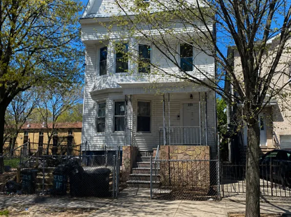 225 Chadwick Ave, Newark, NJ 07108