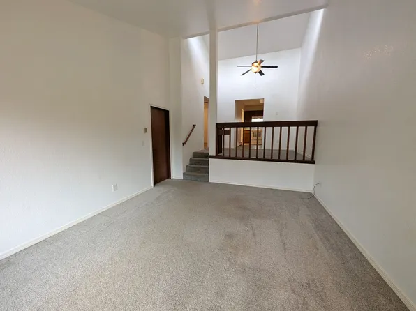 Townhome style, 4-Plex, 2BD/1.5BA, Auke Bay, Sm Garage+Storage, Term Lease, 12280 Mendenhall Loop Rd #1, Juneau, AK 99801