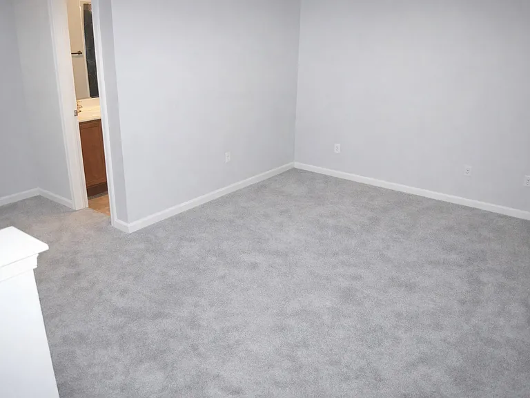 46375 Shining Willow Ln #F — Photo 6