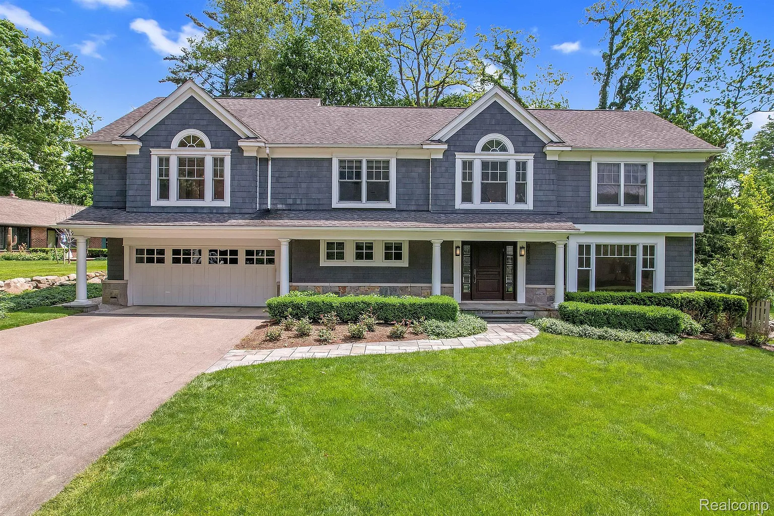 6165 Worlington Rd photo 1