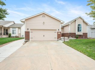 2110 S Milstead St, Wichita, KS 67209