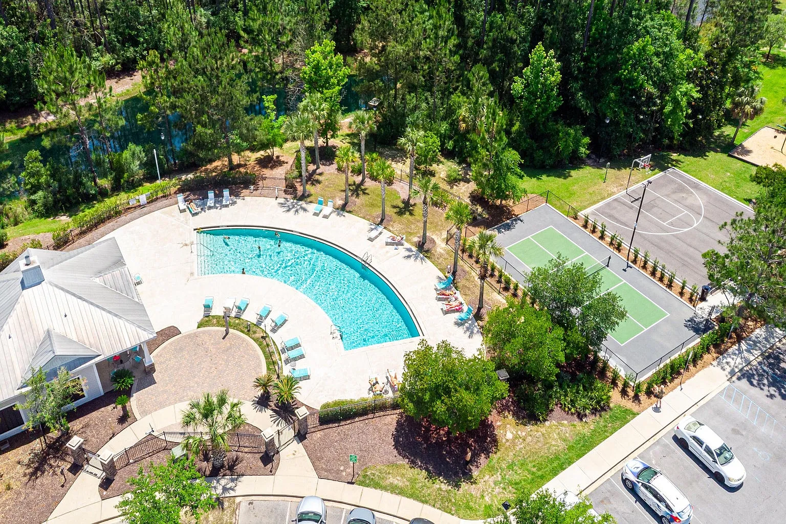 Date Palm Ln, Freeport — Photo 2