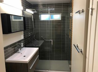 944 Johnson St, Redwood City, CA