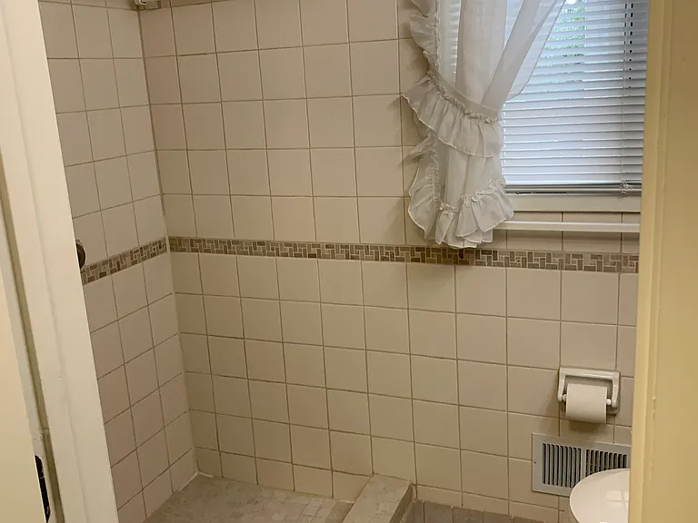 3724 Greentree Farms Dr — Photo 12