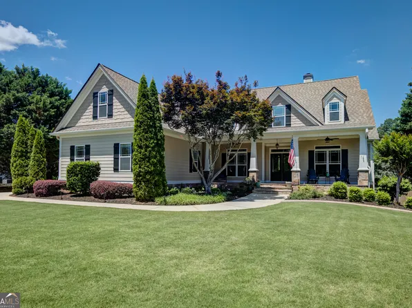221 Chasewood Ln, Senoia, GA 30276
