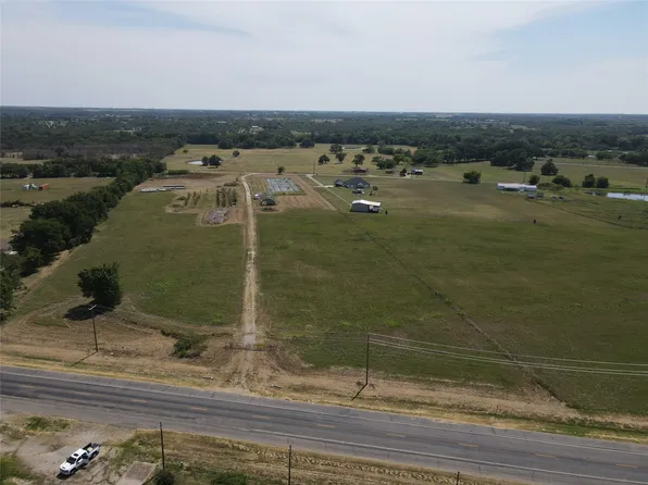 2 W High Way #56, Savoy, TX 75479