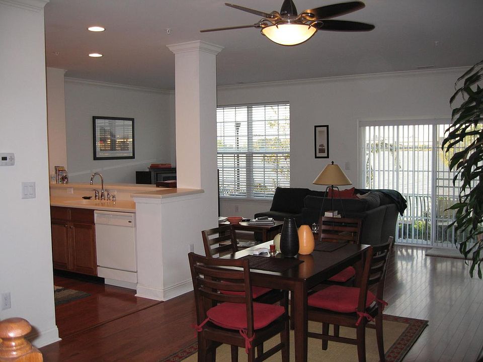 Dining/Living Area