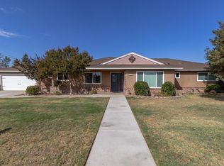 3089 N Milburn Ave, Fresno, CA 93722