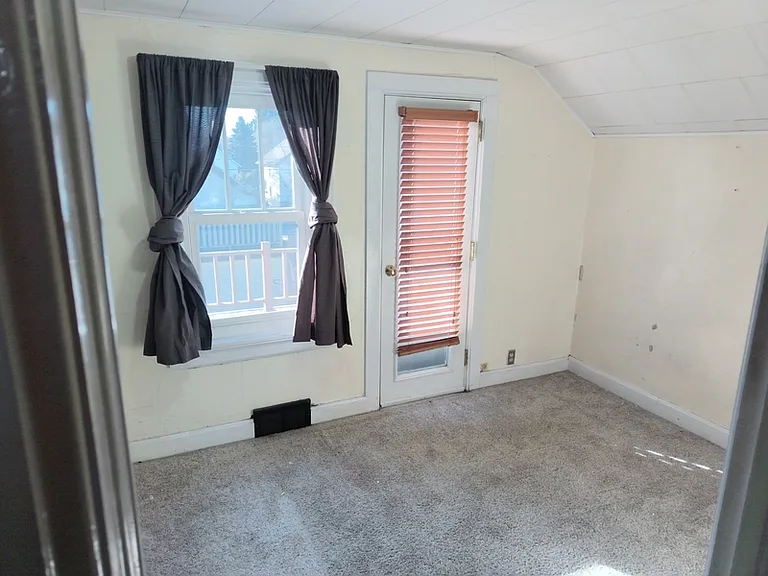 401 Cleveland Ave — Photo 9